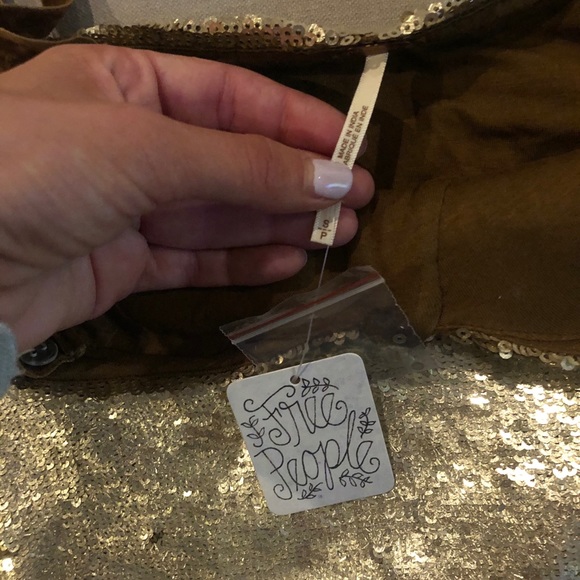 Sequin gold top-free people! - Picture 3 of 5